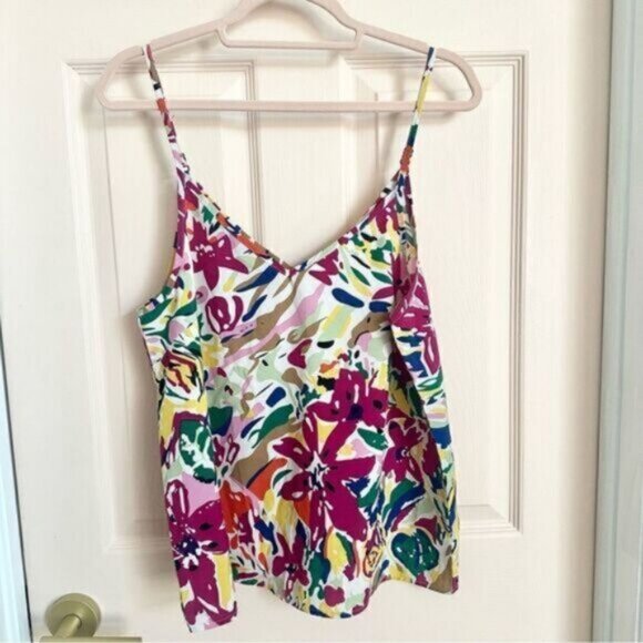 floral Shein tank - Picture 4 of 5